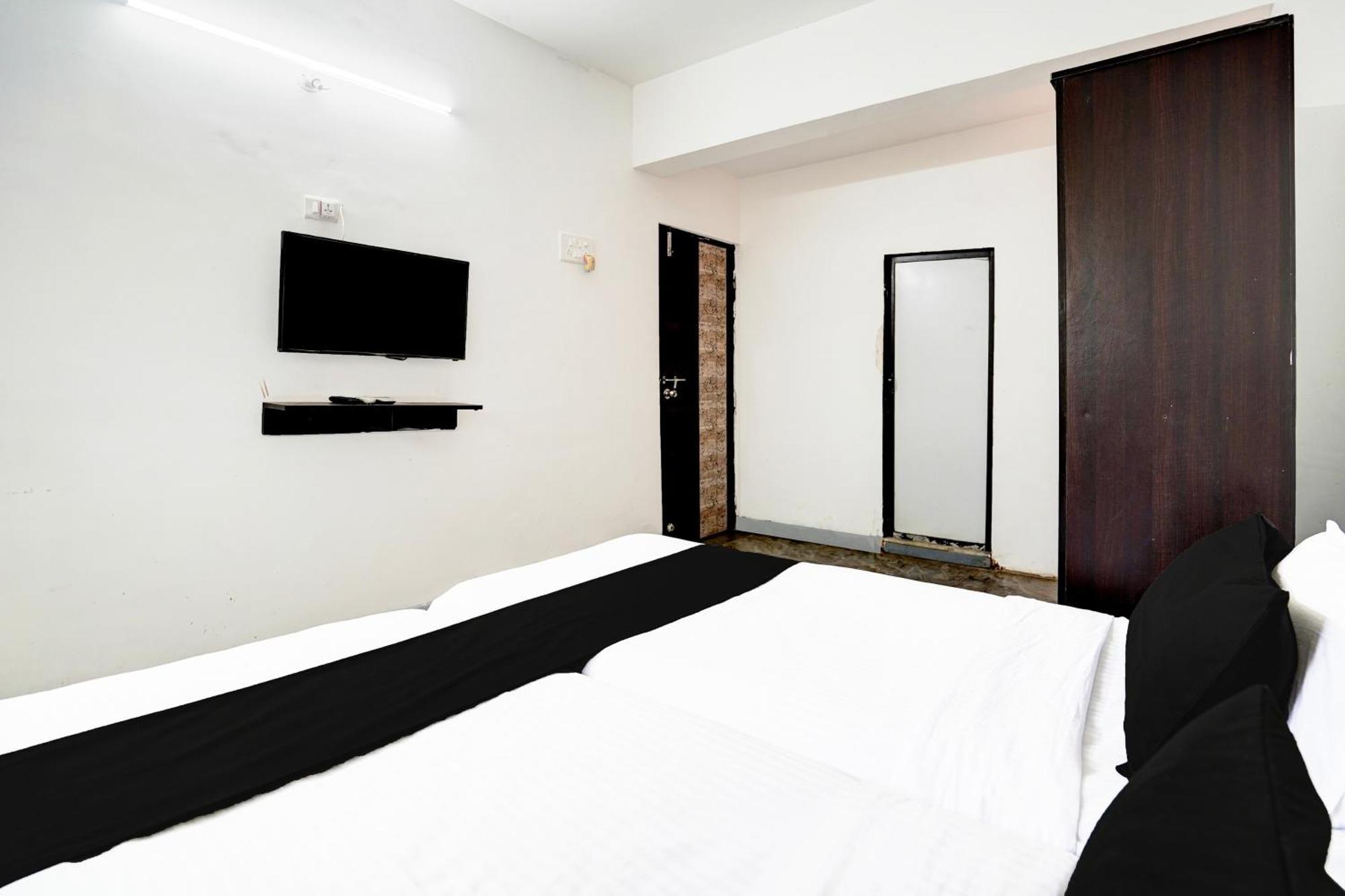 Super Hotel O Deluxe United Corporate Home Нави Мумбаи Экстерьер фото